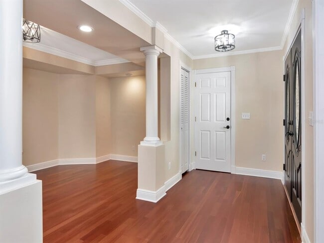 Building Photo - 165 Baltic Cir