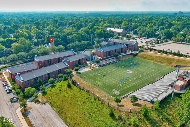 Building Photo - 5043 Boulevard Pl