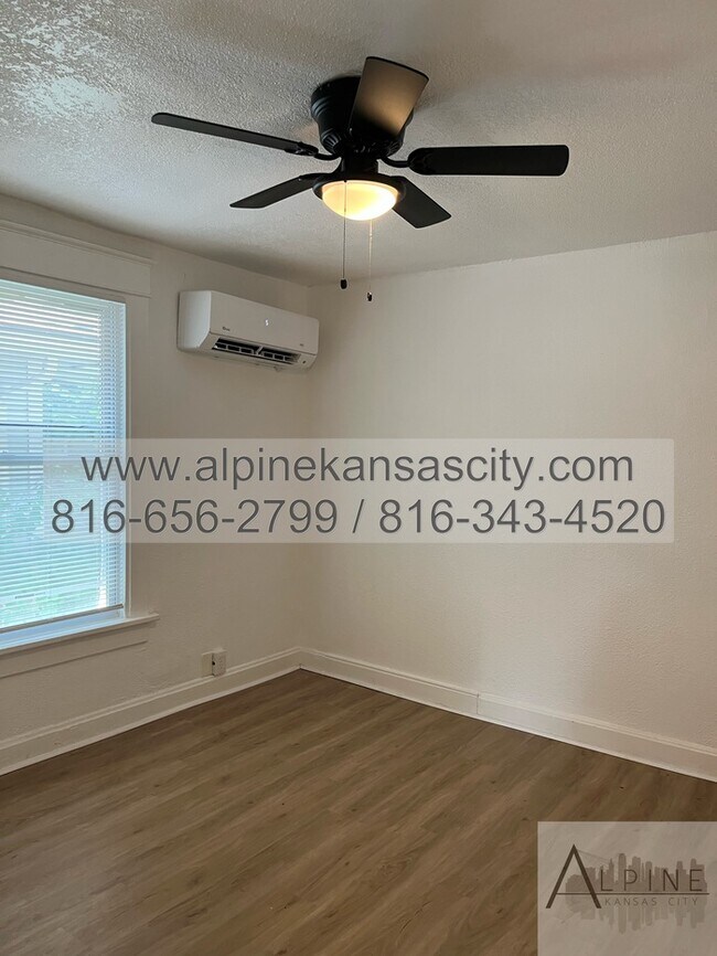 Building Photo - HUGE 3 Story Remodel!