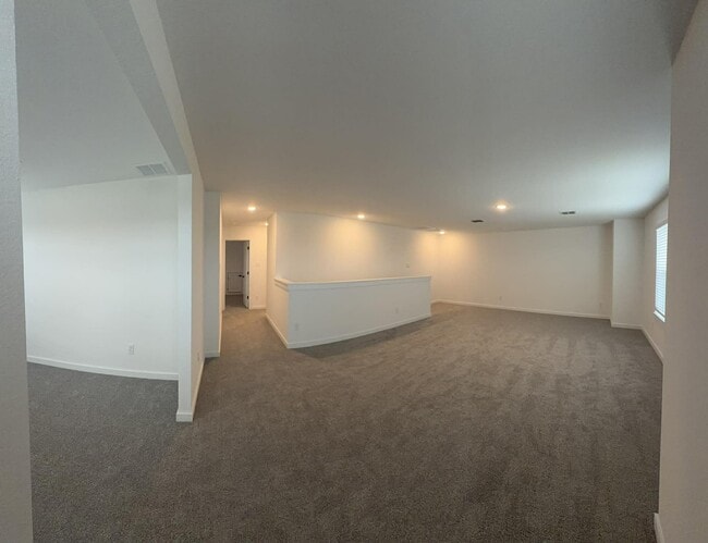 Building Photo - 4727 Bay Vista Dr