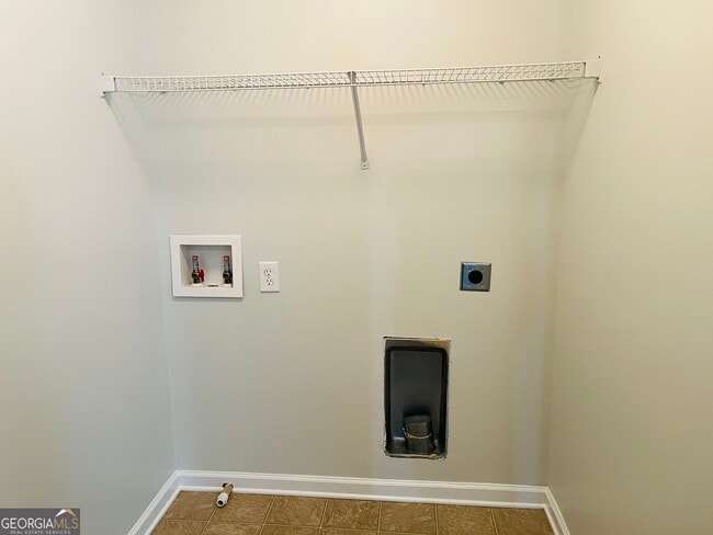 Building Photo - 445 Summerlin Blvd