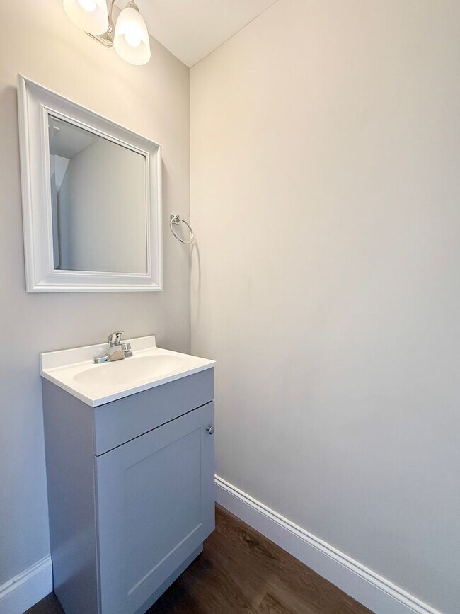 Building Photo - 107 Westfield Ct
