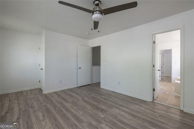 Building Photo - 348 Lakeridge Ct