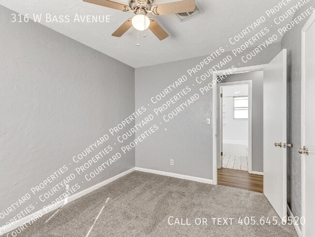 Building Photo - 316 W Bass Ave