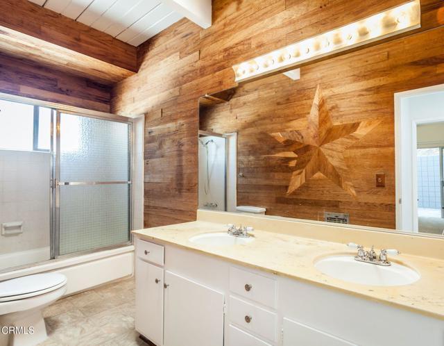 Building Photo - 6827 Pacific View Dr