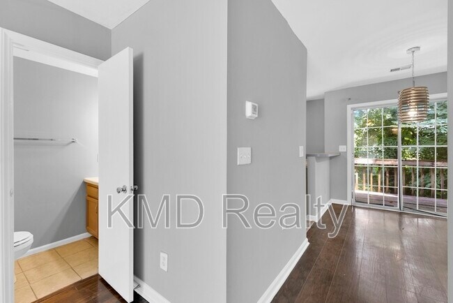 Building Photo - 6315 Windsor Gate Ln