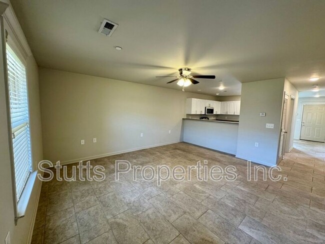 Building Photo - 100 Harvest Moon Way