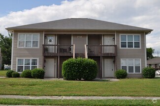 Building Photo - Move-In Ready!