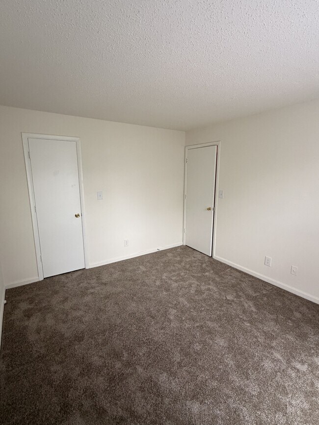 Building Photo - 11 Hamiltons Bay Ct