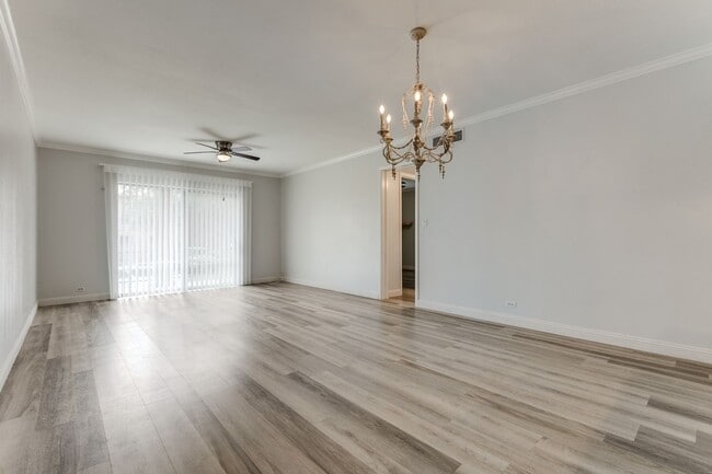 Building Photo - RENOVATED 3-BEDROOM CONDO AT CHATEAU DIJON