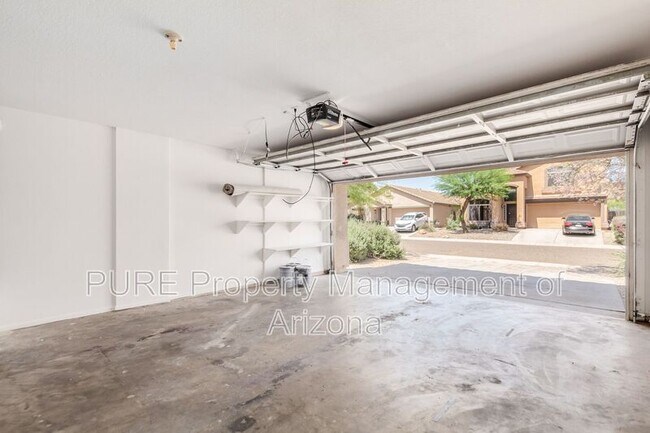 Building Photo - 28026 N 23rd Dr