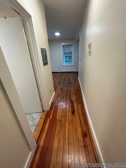 Building Photo - 66 Pleasant St