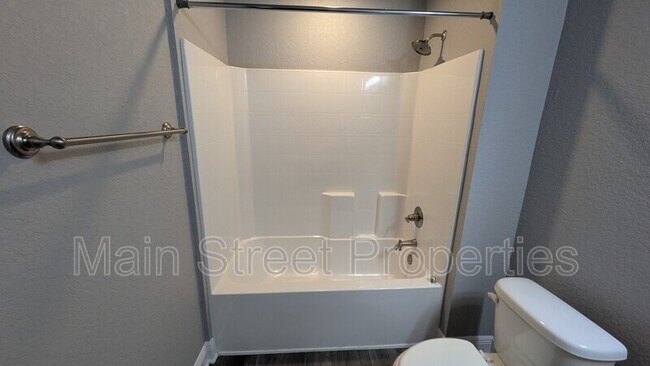 Building Photo - 6260 Saufley Pines Rd