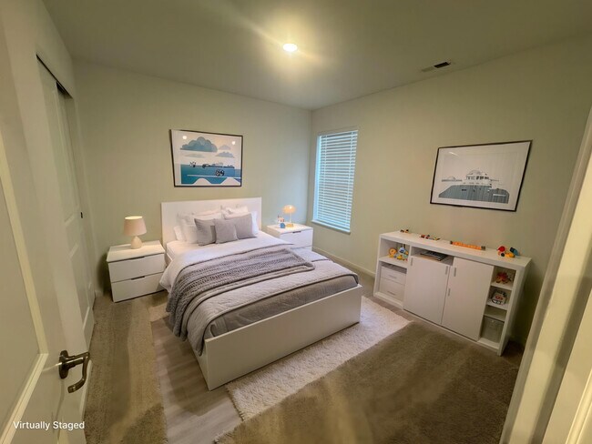 Building Photo - 25736 W Wakefield Dr