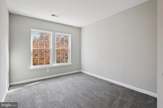 Building Photo - 4851 Ebb Tide Ct