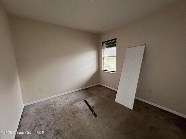 Building Photo - 774 Alfonso Ave SE