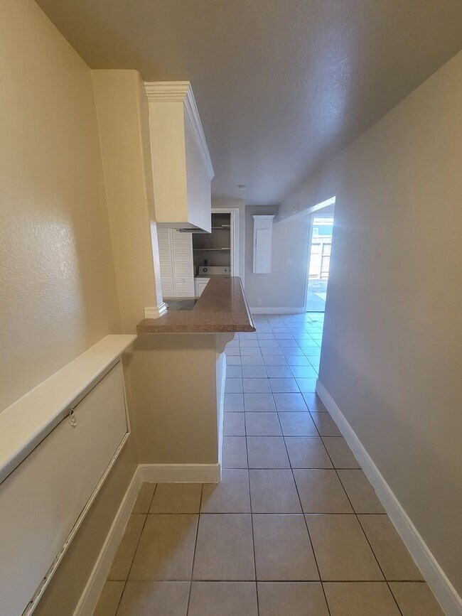 Building Photo - 5401 Avenue P 1/2