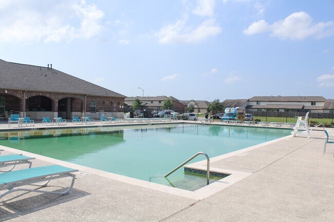 Building Photo - 9730 Piave Drive