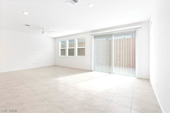 Building Photo - 9115 Vesey Ave