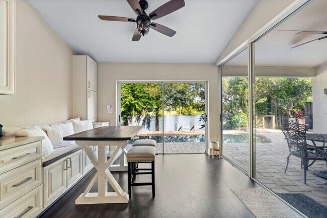 Building Photo - 3220 Tall Timber Dr