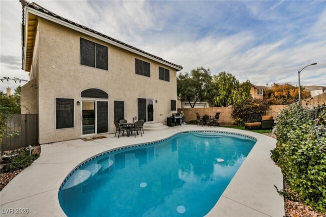 Building Photo - 10852 Fishers Island St