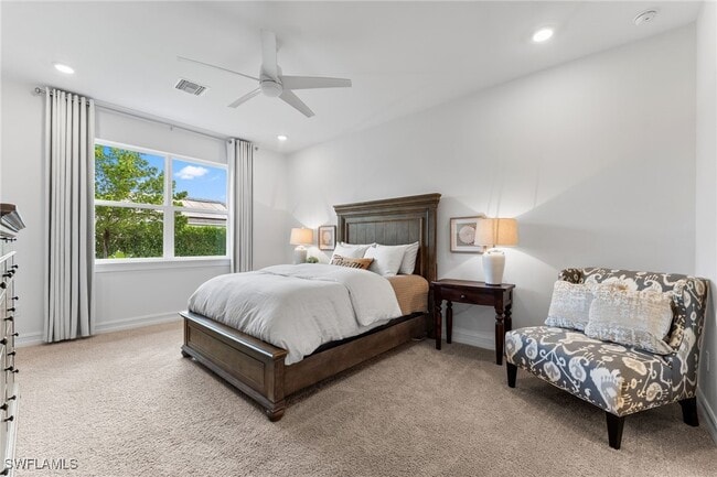 Building Photo - 16523 Crescent Beach Way