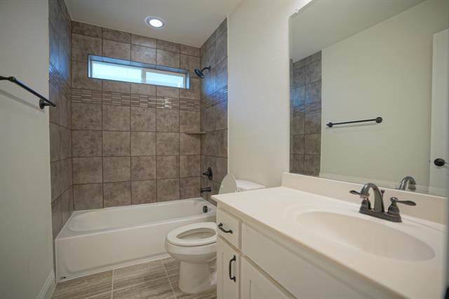 Building Photo - 4815 Saguaro Rdg