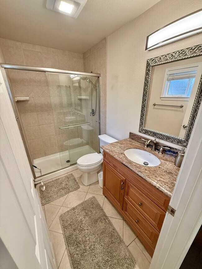 Building Photo - Quiet Cul de Sac Home in Gilroy