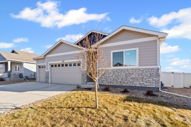 Building Photo - 965 Mount Andrew Dr