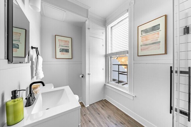 Building Photo - 101 Union Ave