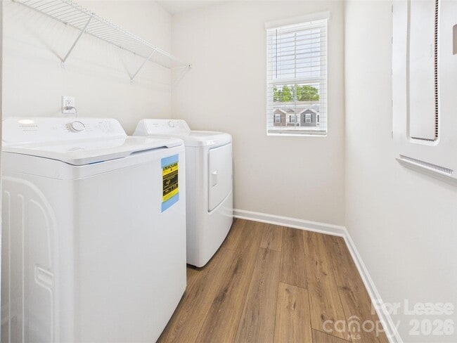 Building Photo - 20004 Faithwood Ct