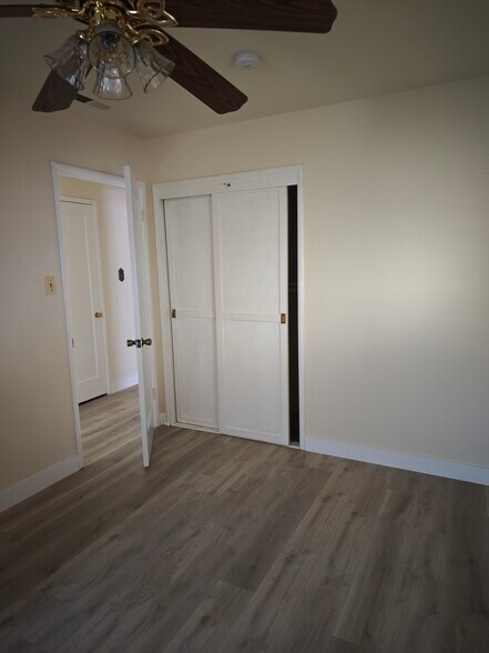 Building Photo - 2225 Pamela Dr