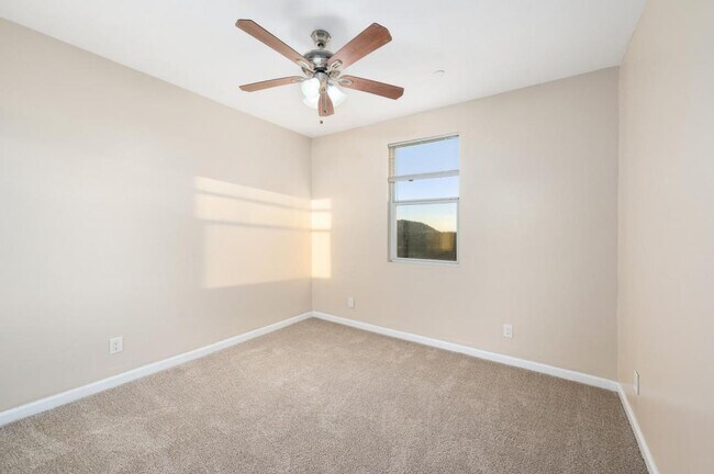 Building Photo - 45433 Witten Dr