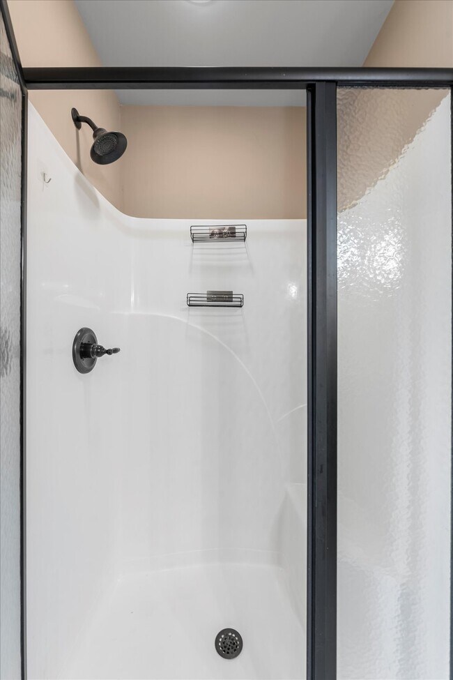 Building Photo - 2712 Big Dog Tr