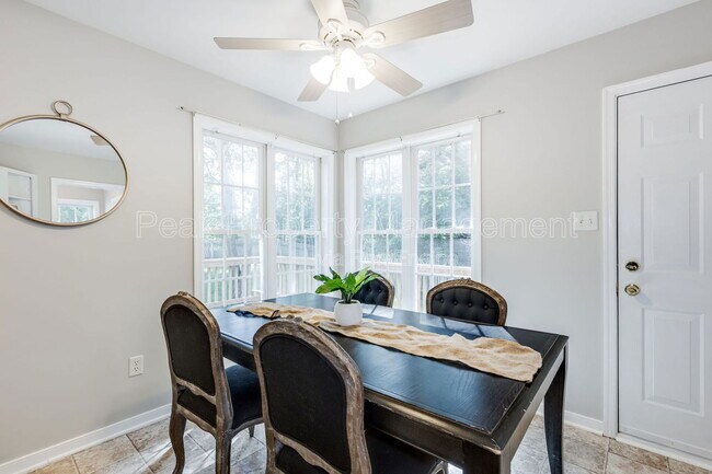 Building Photo - 5200 Parrish Creek Dr