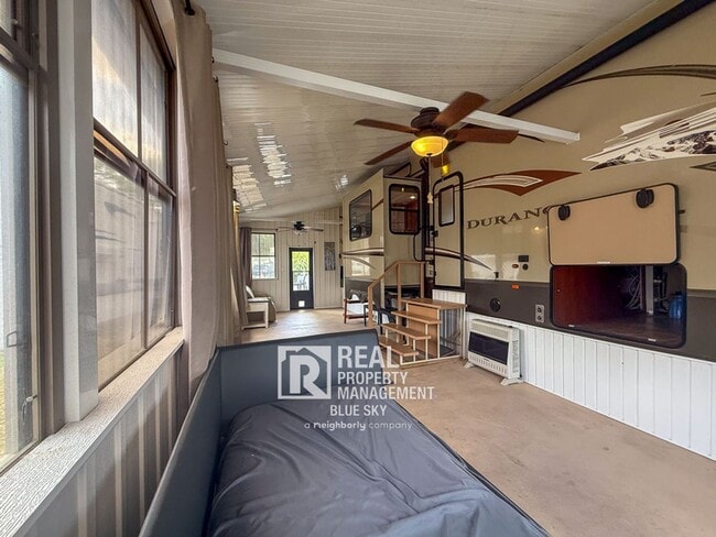 Building Photo - 12870 US-92