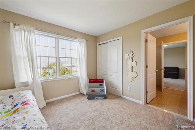 Building Photo - 24323 Bellingham Dr