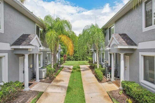 Building Photo - 18181 Paradise Point Dr