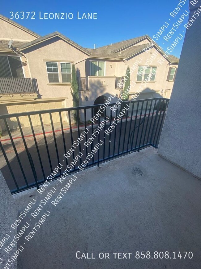 Building Photo - 36372 Leonzio Ln