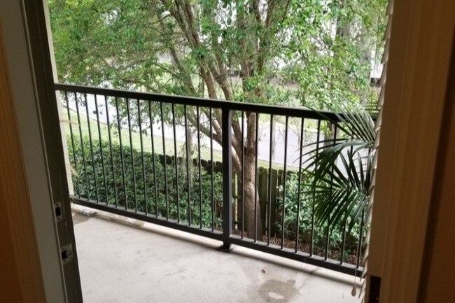 Guest Balcony1 - 237 SE 16th Ave