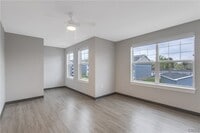 Building Photo - 17 Loso Dr