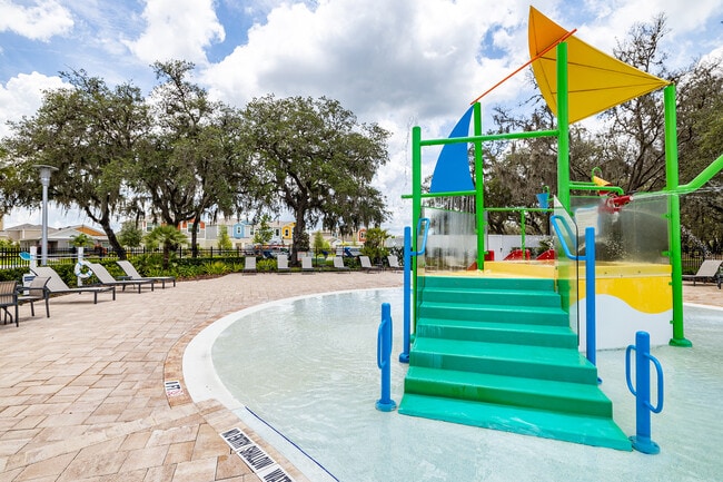 Building Photo - 13011 Pennybrook Dr