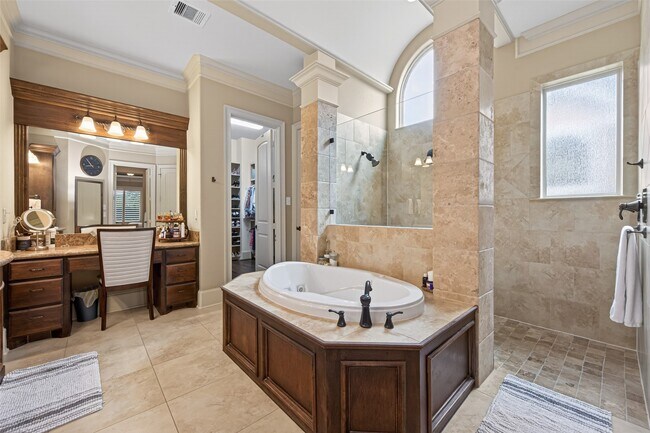 Building Photo - 7414 Dayhill Dr