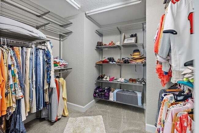 Building Photo - Two Bedroom/Two and a half bath gated townhome.