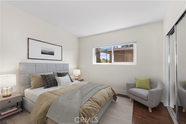 Building Photo - 271 16th Pl