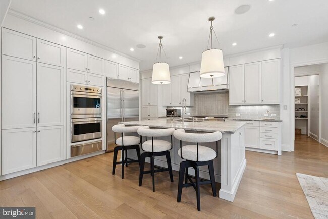 Building Photo - 5120 Wessling Ln