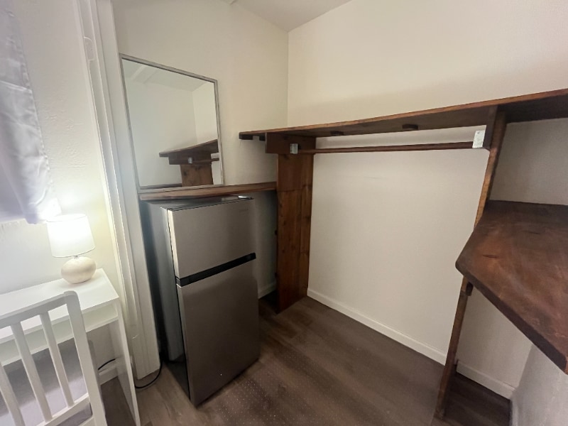 Building Photo - 7327 Sovereign Ct