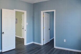 Master Bedroom w/ Attached Office. - 197 Freeman Ave