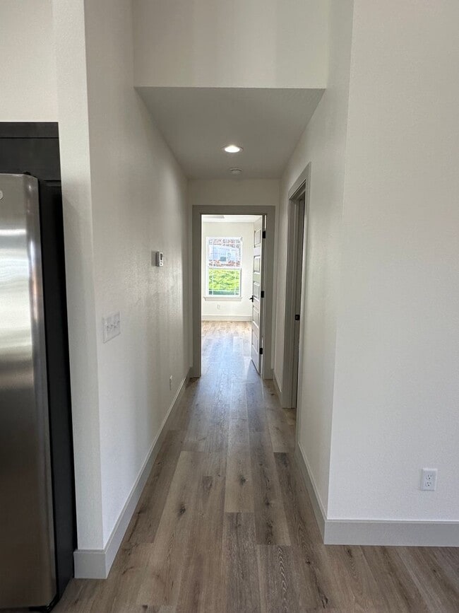 Building Photo - NEW CONSTRUCTION 5 Bed 3 Bath w/ Walk Out Basement Waynesville School District