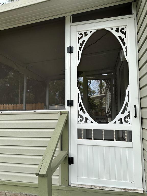 Building Photo - 24007 River Rd